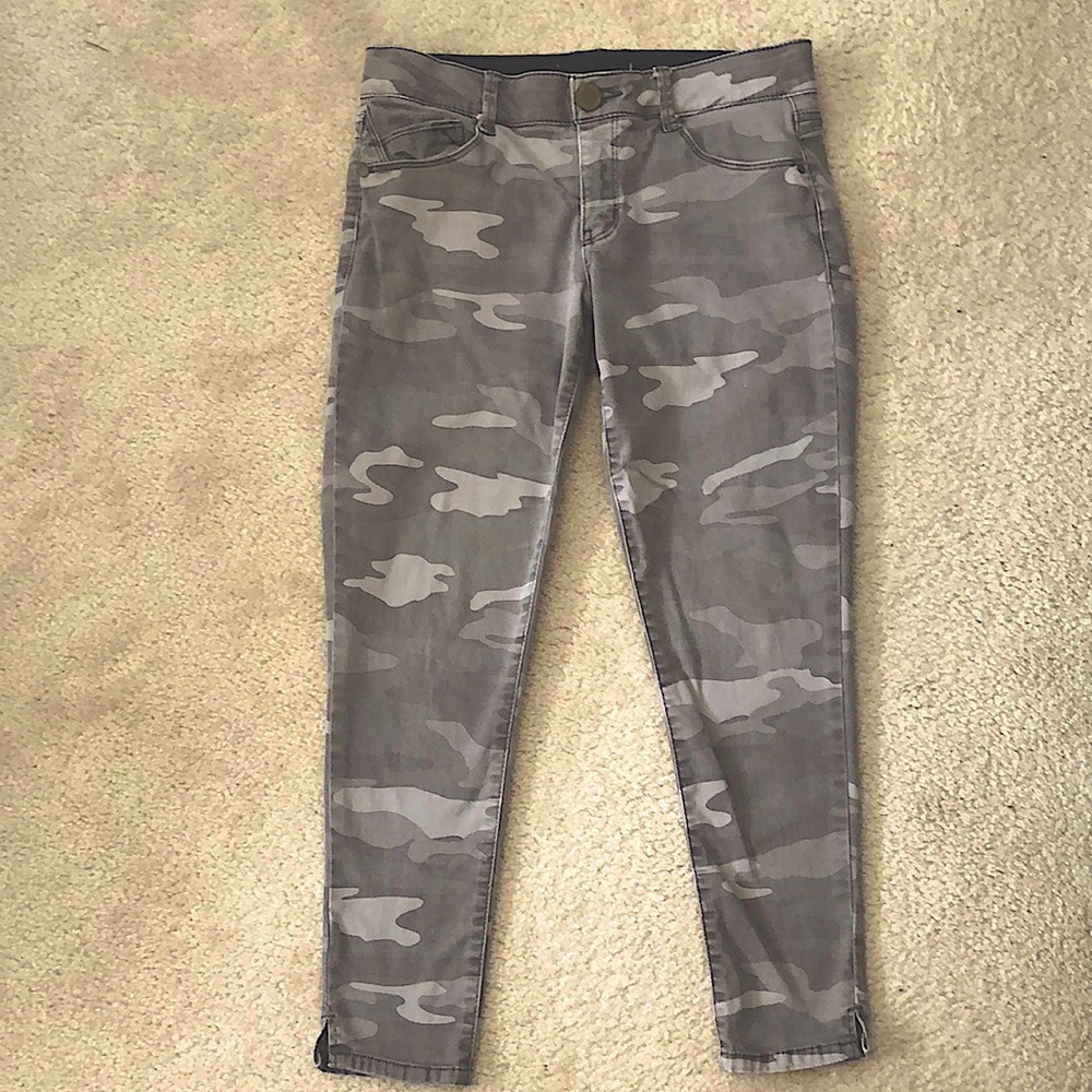 Wit and Wisdom Camo pants